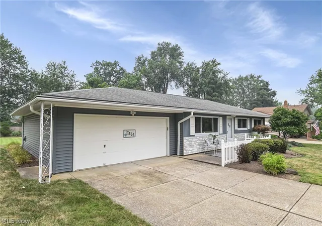 2nd image of 13366 Richards Dr, Strongsville, OH 44149 | MLS# 5229477