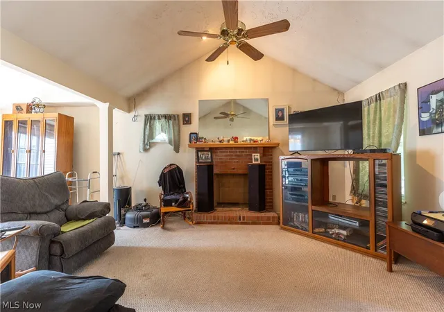 Photo 4 of Sale Pending at 4480 Brooks Rd, Cleveland, OH 44105 | MLS# 5230677 | Listing updated on 2026-07-25