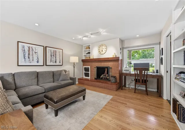 Photo 3 of Sale Pending at 6848 Rosemont Dr, Brecksville, OH 44141 | MLS# 5230591 | Listing updated on 2026-08-03