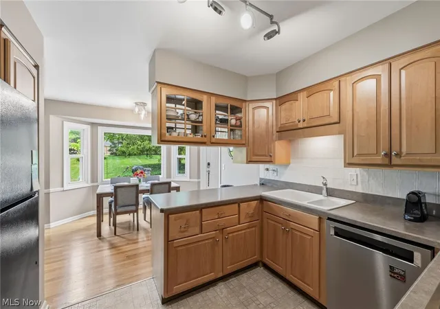 Photo 3 of Sale Pending at 6848 Rosemont Dr, Brecksville, OH 44141 | MLS# 5230591 | Listing updated on 2026-08-03