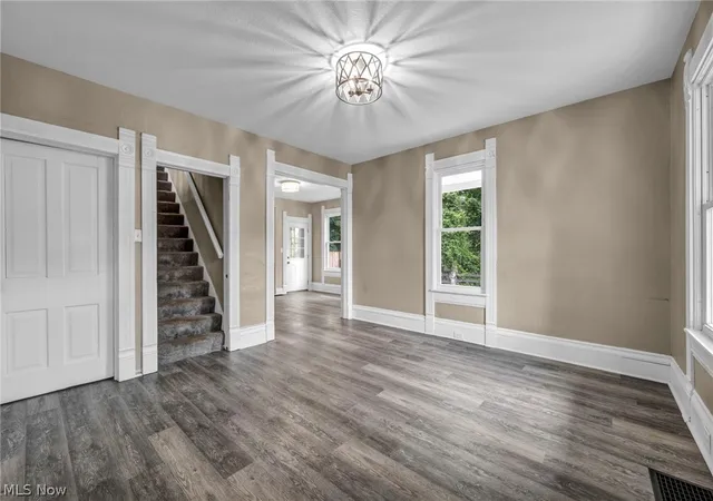 Photo 5 of Single family home for sale at 38 Oak St, Norwalk, OH 44857 | MLS# 5230606 | Listing updated on 2026-08-20