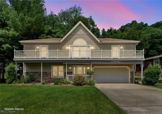 2nd image of 1 Cherokee Trl, Malvern, OH 44644 | MLS# 5230521