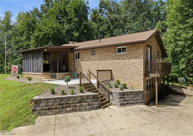 Photo 2 of Single family home for sale at 1000 State Route 339, Belpre, OH 45714 | MLS# 5230465 | Listing updated on 2026-08-08
