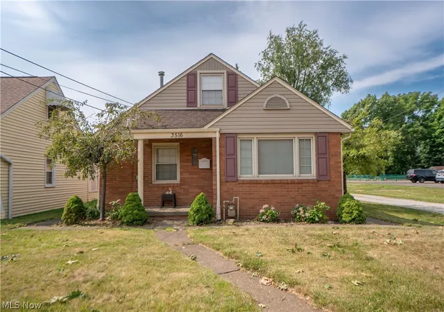 Photo 2 of Sale Pending at 3516 7th Street Sw, Canton, OH 44710 | MLS# 5229958 | Listing updated on 2026-08-19