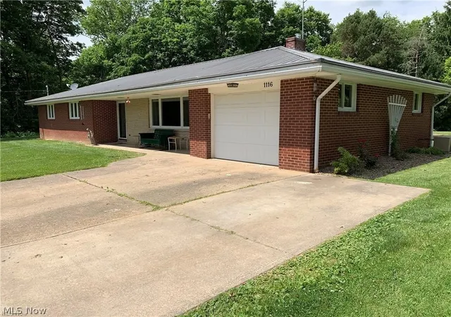 1st image of 1116 Kennedy St, Bergholz, OH 43908 | MLS# 5228222