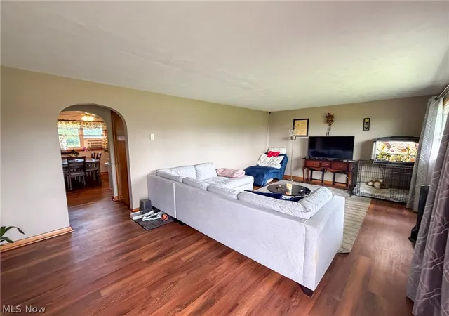 2nd image of 568 12th St Nw, Carrollton, OH 44615 | MLS# 5230700