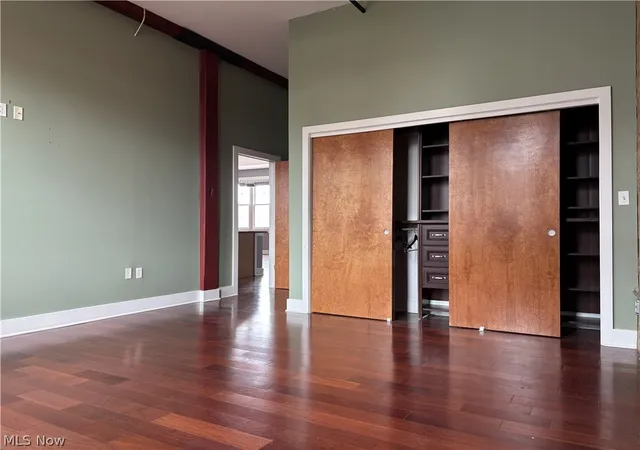 2nd image of 1260 W 4Th St, Cleveland, OH 44113