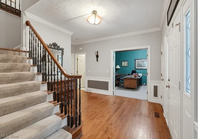 3rd image of 6460 Laura Ln, Solon, OH 44139 | MLS# 5219016
