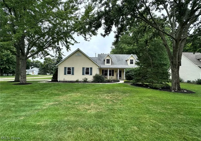 Photo 1 of Sale Pending at 2462 Candlewood Dr, Avon, OH 44011 | MLS# 5230726 | Listing updated on 2026-08-24