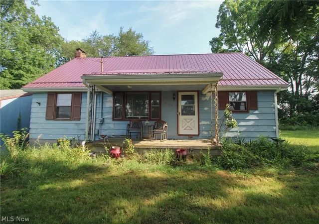 Photo 3 of Sale Pending at 5724 Arrel Rd, Lowellville, OH 44436 | MLS# 5230736 | Listing updated on 2026-07-31