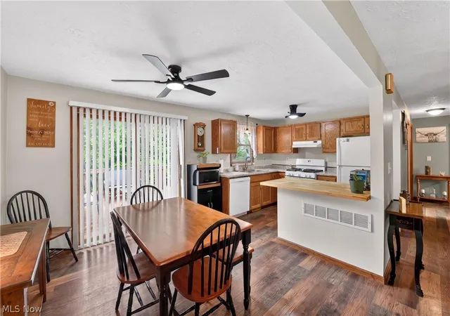 5th image of 50 Ridge Top Cir, Doylestown, OH 44230 | MLS# 5230206