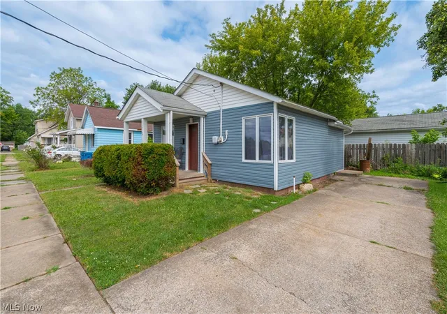 Photo 2 of Sale Pending at 1312 W 14th Street, Lorain, OH 44052 | MLS# 5230549 | Listing updated on 2026-08-19
