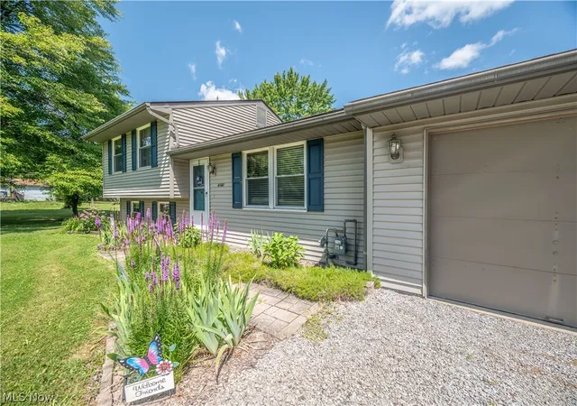 4th image of 6142 Fairview Rd, Austintown, OH 44515 | MLS# 5230747