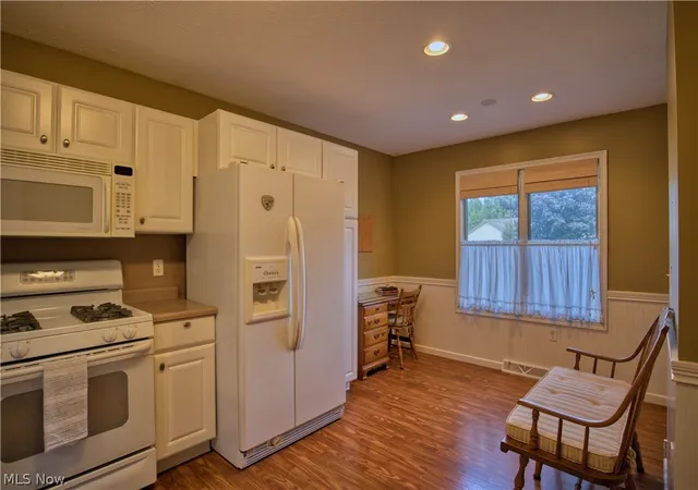 Photo 3 of Condo for sale at 1108 Shadow Ridge Dr, Niles, OH 44446 | MLS# 5230792 | Listing updated on 2026-08-25