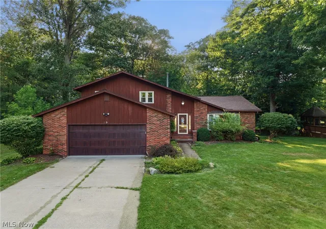 Photo 4 of Single family home for sale at 1148 Krndia Ct, Brunswick, OH 44212 | MLS# 5230672 | Listing updated on 2026-07-27