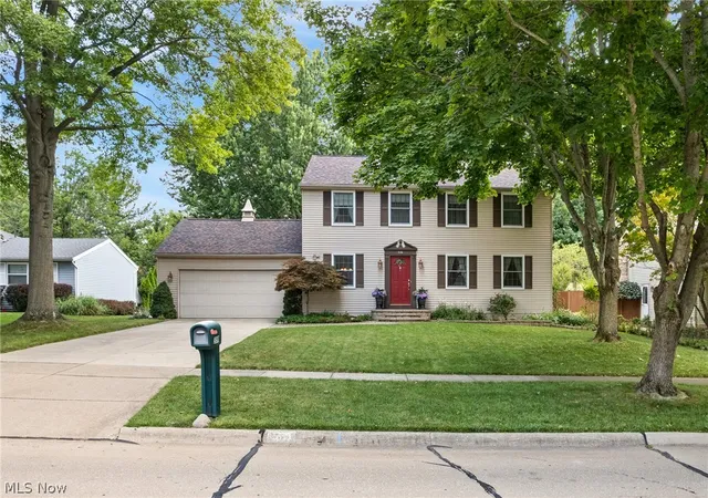 Photo 39 of Sale Pending at 559 Berkshire Dr, Medina, OH 44256 | MLS# 5230563 | Listing updated on 2026-08-10