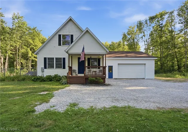 1st image of 1318 Daly Rd, Ashtabula, OH 44004 | MLS# 5230652