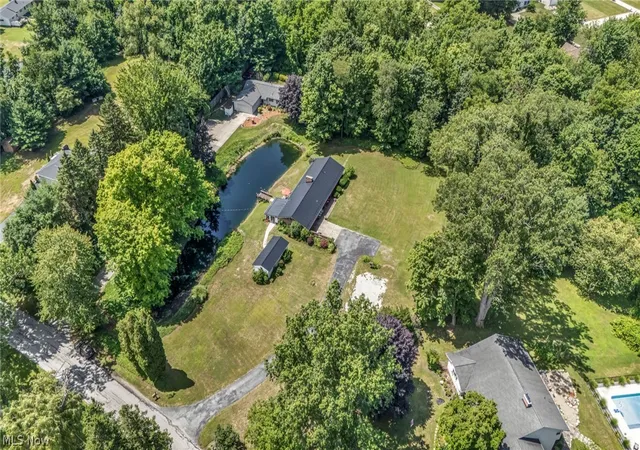 50th image of 9905 Knollwood, Concord Twp, OH 44060 | MLS# 5230422