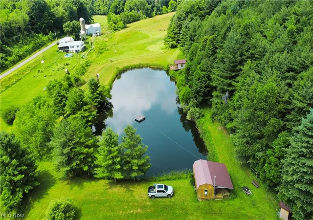 1st image of 1139 Allgyer Rd Se, Gnadenhutten, OH 44629 | MLS# 5230729