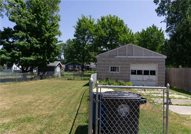 5th image of 802 Norman Ave, Ashtabula, OH 44004 | MLS# 5230709