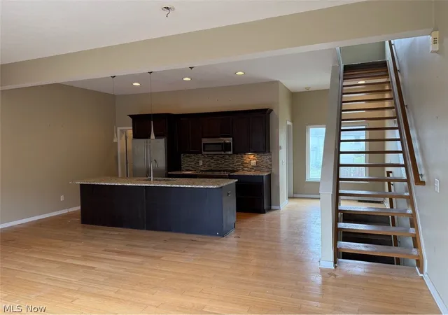 Photo 2 of Condo for sale at 5703 Bridge Ave, Cleveland, OH 44102 | MLS# 5230895 | Listing updated on 2026-07-29