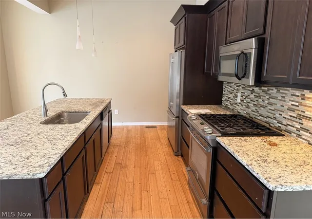 Photo 4 of Condo for sale at 5703 Bridge Ave, Cleveland, OH 44102 | MLS# 5230895 | Listing updated on 2026-07-29