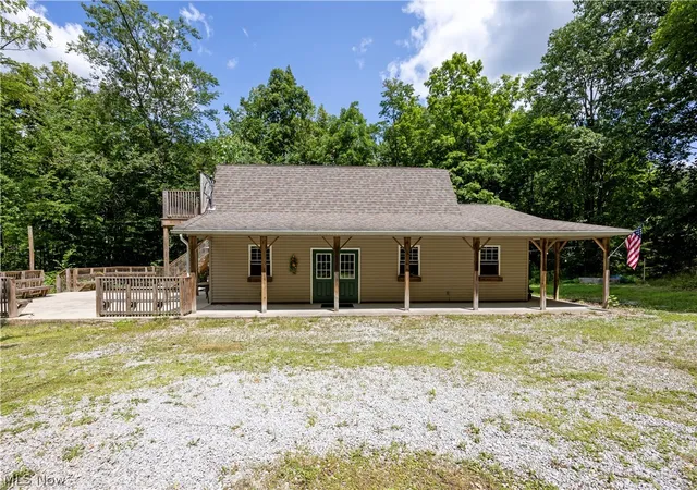 Photo 3 of Sale Pending at 612 Township Rd 700, Ashland, OH 44805 | MLS# 5230889 | Listing updated on 2026-08-29