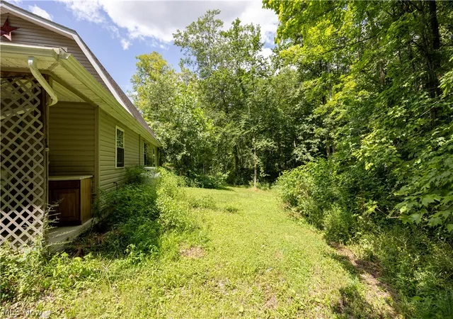 Photo 4 of Sale Pending at 612 Township Rd 700, Ashland, OH 44805 | MLS# 5230889 | Listing updated on 2026-08-29