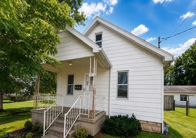 1st image of 909 23rd St, Vienna, WV 26105 | MLS# 5230864