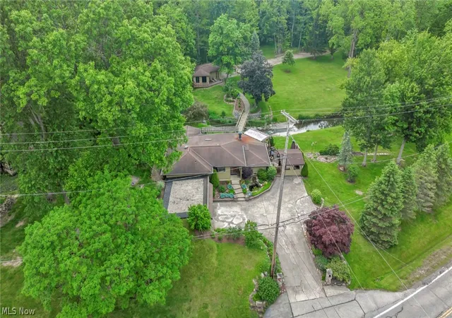 Photo 3 of Single family home for sale at 6718 Case Rd, North Ridgeville, OH 44039 | MLS# 5227905 | Listing updated on 2026-07-30