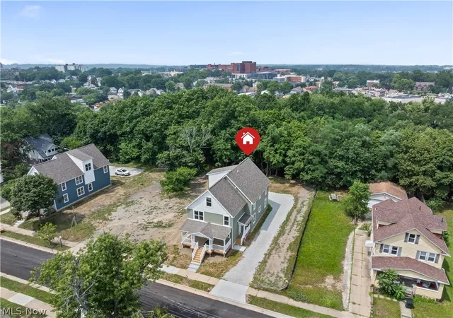 49th image of 747 749 Excelsior, Akron, OH 44306 | MLS# 5230929
