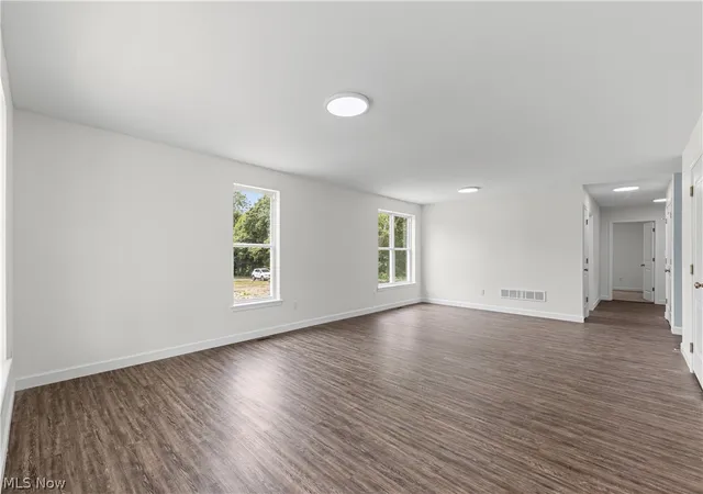 5th image of 747-749 Excelsior, Akron, OH 44306 | MLS# 5230929
