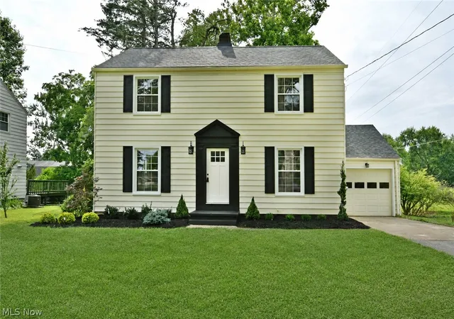 1st image of 471 N Main St, Poland, OH 44514 | MLS# 5230917