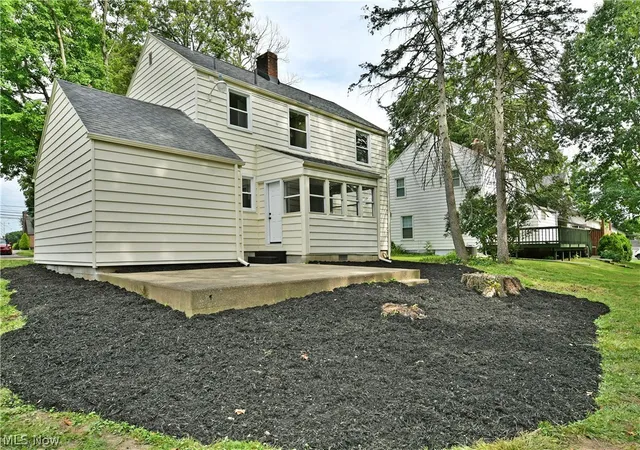 3rd image of 471 N Main St, Poland, OH 44514 | MLS# 5230917