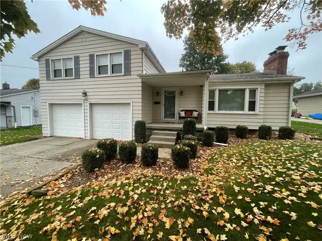 Single family home for sale at 6301 Apache Ln, Youngstown, OH 44514 | MLS# 5230950 | Listing updated on 2026-10-31