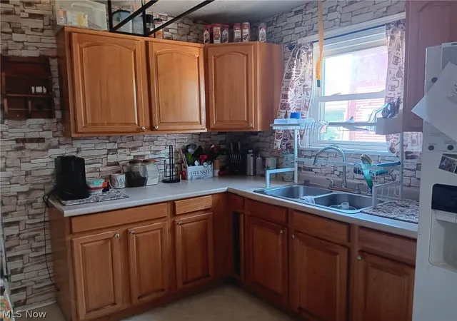 Photo 2 of Single family home for sale at 1253 Belle St Se, Warren, OH 44484 | MLS# 5230894 | Listing updated on 2026-08-17