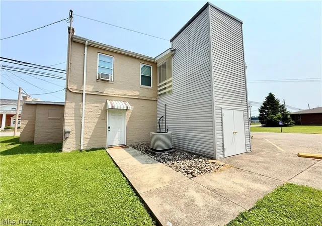 20th image of 2007 Washington Blvd, Belpre, OH 45714 | MLS# 5230994