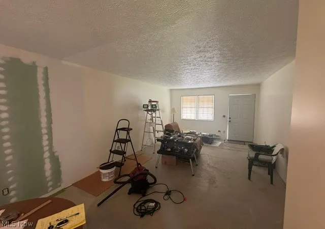 3rd image of 978 Elberon Ave, Salem, OH 44460 | MLS# 5230964