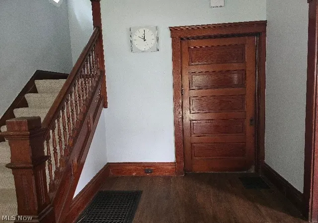 Photo 4 of Single family home for sale at 355 12th, Elyria, OH 44035 | MLS# 5230047 | Listing updated on 2026-09-25
