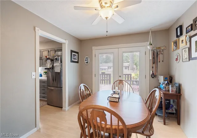 Photo 4 of Single family home for sale at 457 S Colonial Dr, Cortland, OH 44410 | MLS# 5231012 | Listing updated on 2026-10-07