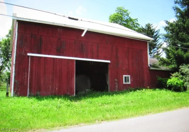 3rd image of 5600 Lance Rd, Medina, OH 44256 | MLS# 5231069
