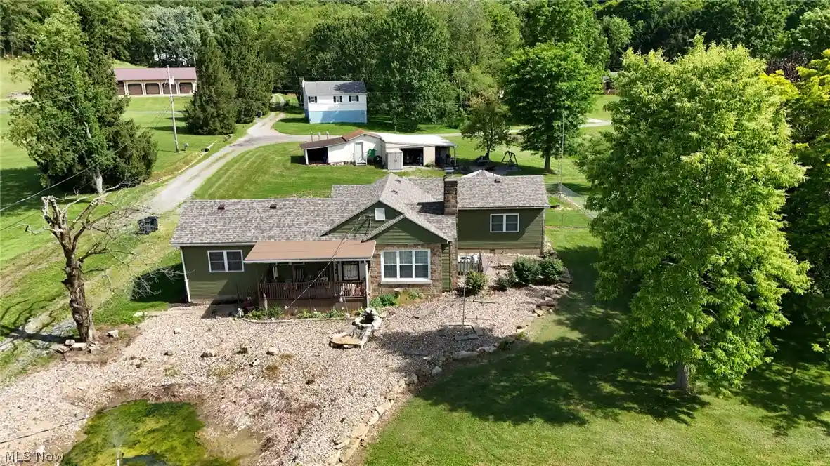 Photo 1 of Single family home for sale at 50 Hillcrest Manor Dr, Chester, WV 26034 | MLS# 5222187 | Listing updated on 2026-10-10