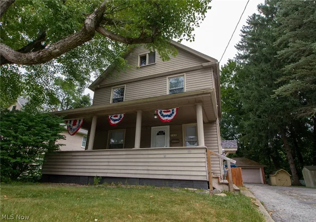 2nd image of 168 Poland Ave, Struthers, OH 44471 | MLS# 5231062