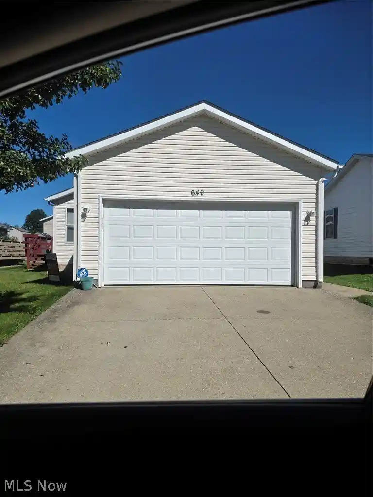 Photo 1 of Single family home for sale at 649 Kingfisher Ct, Streetsboro, OH 44241 | MLS# 5231005 | Listing updated on 2026-10-15