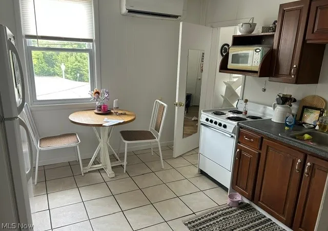 Photo 2 of Sale Pending at 8218 Park Ave #8218-A&B&8220, Garrettsville, OH 44231 | MLS# 5230808 | Listing updated on 2026-09-29
