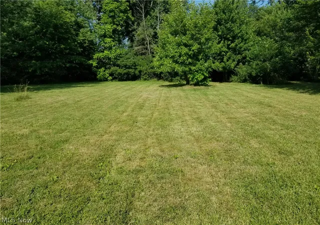 2nd image of V/l Howell St, Sheffield Lake, OH 44054 | MLS# 5231143