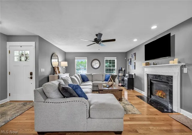 3rd image of 2723 Sexton Ct, Broadview Heights, OH 44147 | MLS# 5229860