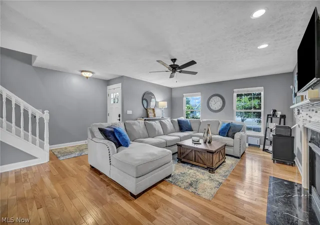 4th image of 2723 Sexton Ct, Broadview Heights, OH 44147 | MLS# 5229860