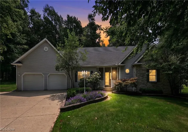 2nd image of 35 W Maple Dr, Seville, OH 44273 | MLS# 5231163