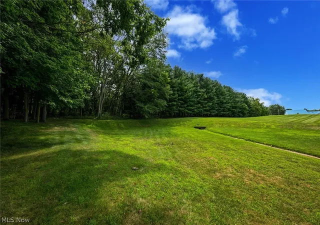 5th image of 35 W Maple Dr, Seville, OH 44273 | MLS# 5231163